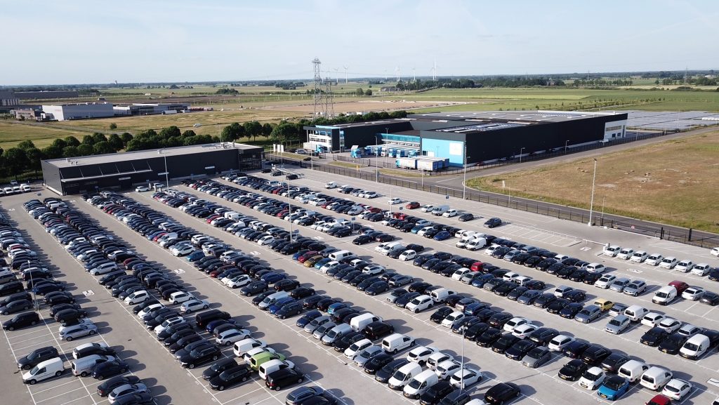 luchtfoto vanaf achterkant